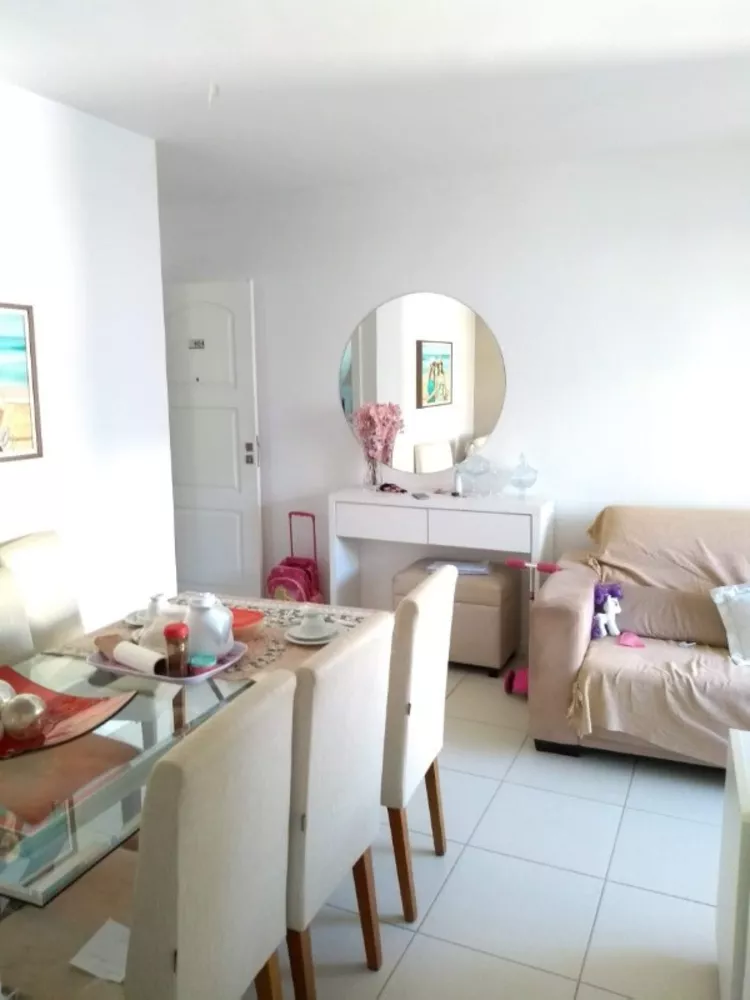 Apartamento à venda com 2 quartos, 70m² - Foto 1