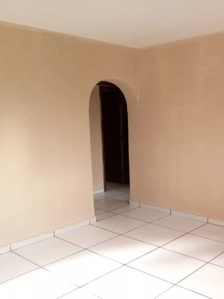 Apartamento à venda com 2 quartos, 57m² - Foto 1