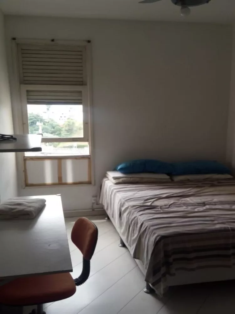 Apartamento à venda com 3 quartos, 80m² - Foto 4