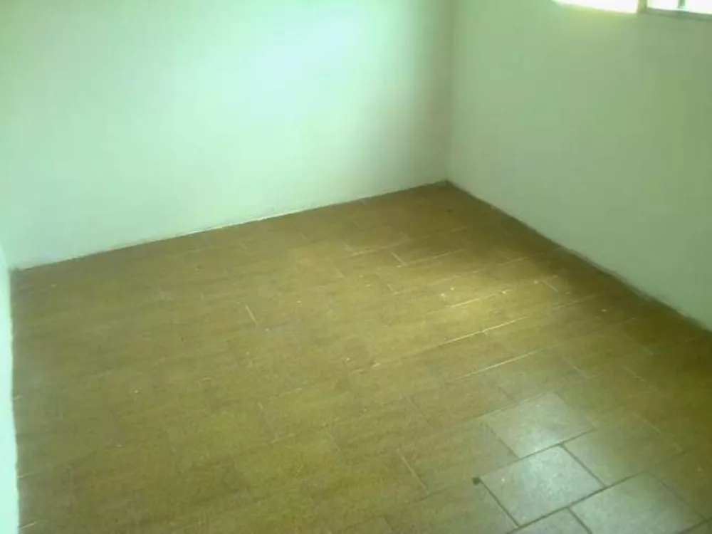 Apartamento à venda com 2 quartos, 60m² - Foto 4