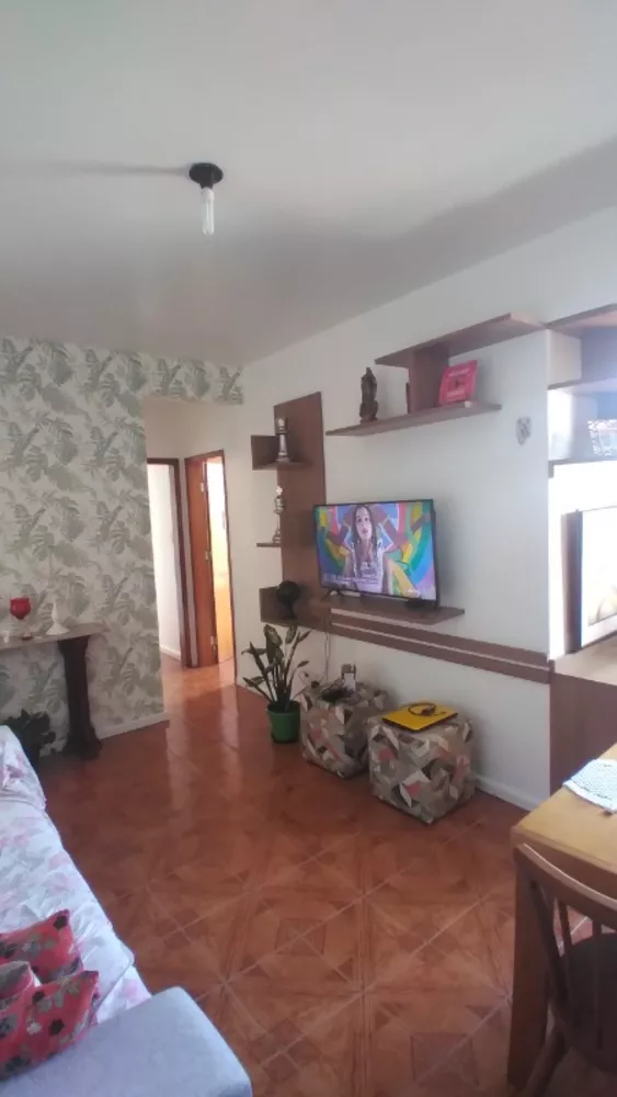 Apartamento à venda com 2 quartos, 70m² - Foto 2