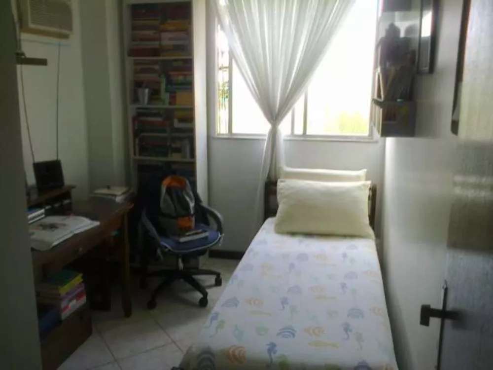 Apartamento à venda com 3 quartos, 70m² - Foto 4