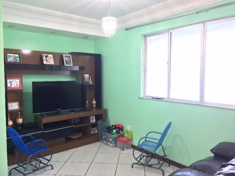 Apartamento à venda com 2 quartos, 70m² - Foto 1