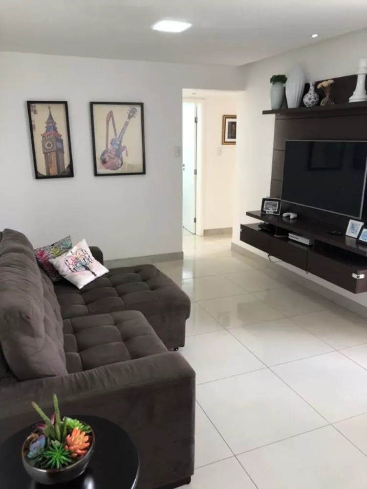 Apartamento à venda com 2 quartos, 77m² - Foto 6