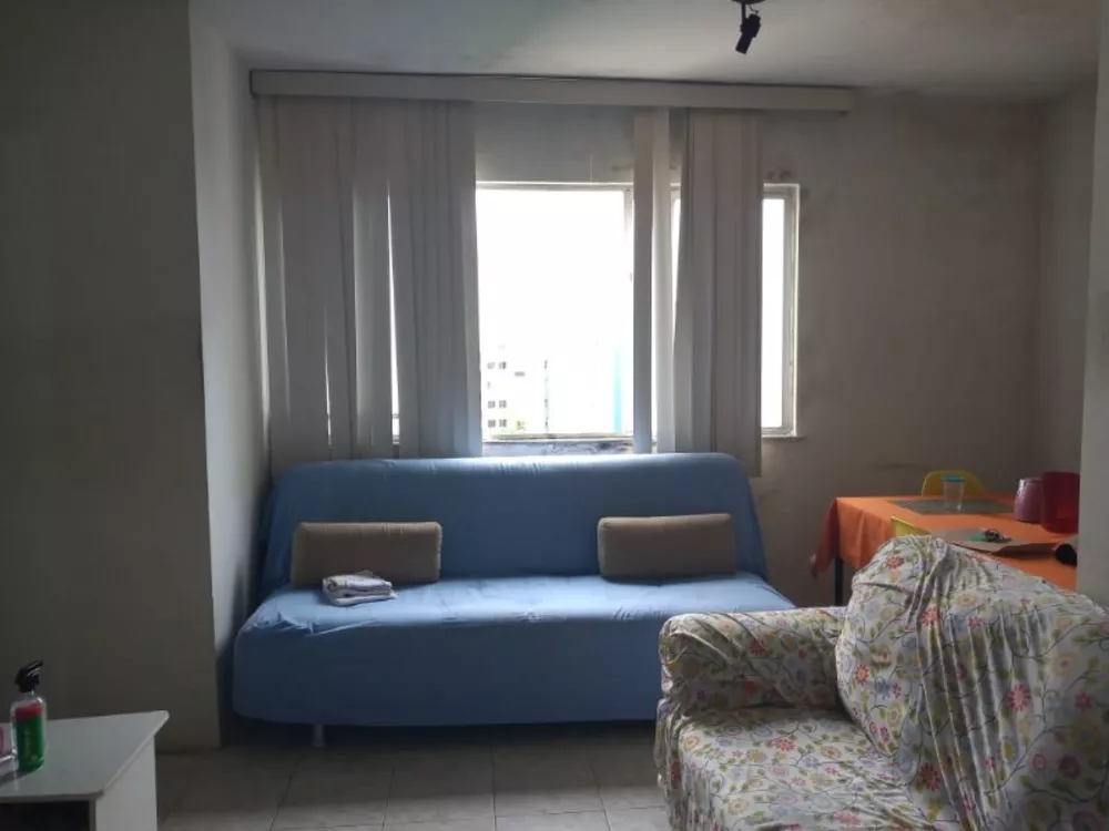 Apartamento à venda com 2 quartos, 65m² - Foto 1