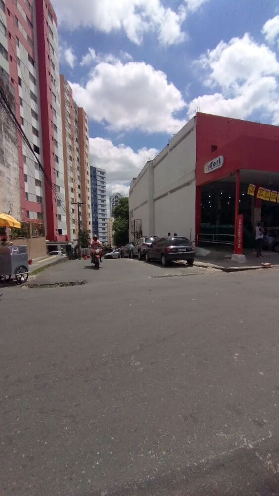 Apartamento à venda com 3 quartos, 70m² - Foto 4