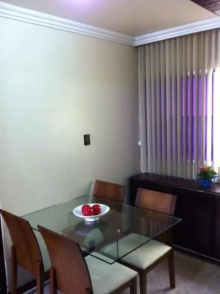 Apartamento à venda com 2 quartos, 60m² - Foto 1