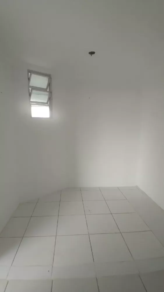 Apartamento à venda com 3 quartos, 100m² - Foto 3