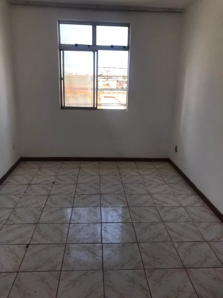 Apartamento à venda com 3 quartos, 80m² - Foto 1