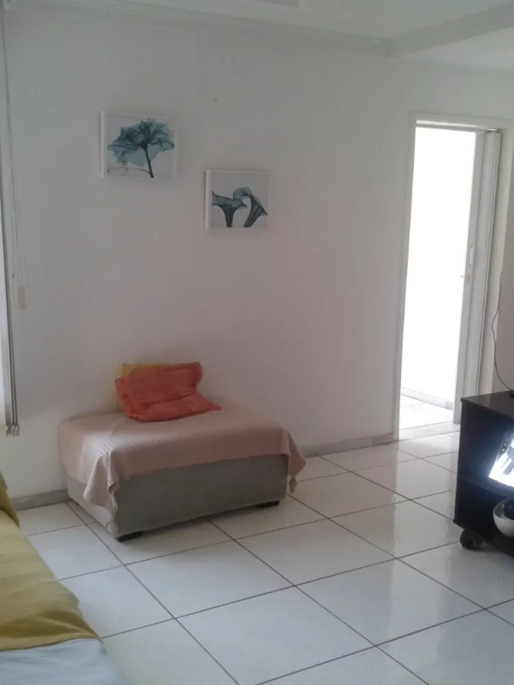 Apartamento à venda com 2 quartos, 65m² - Foto 3