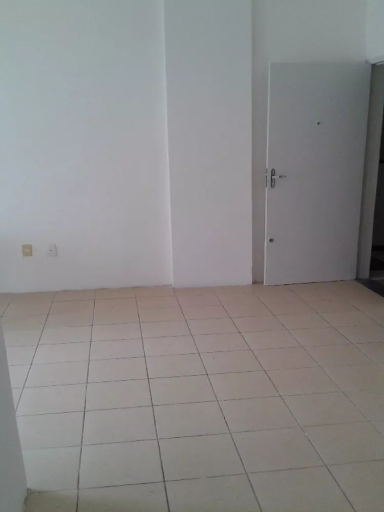 Apartamento à venda com 201 quartos, 80m² - Foto 6