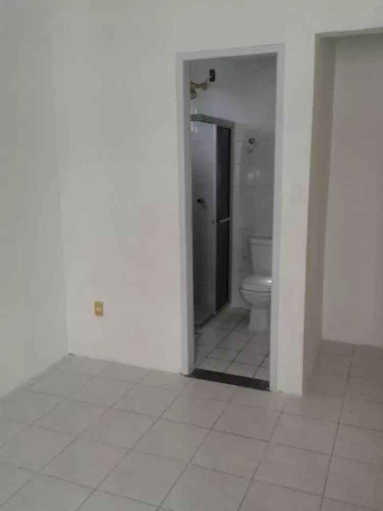 Apartamento à venda com 3 quartos, 80m² - Foto 8