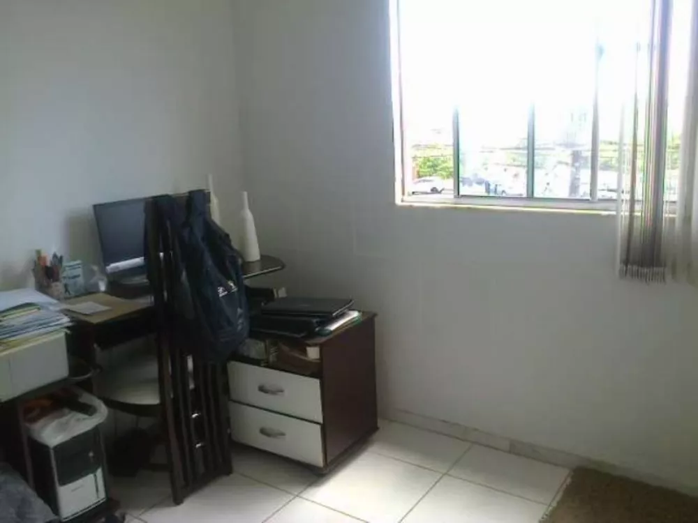 Apartamento à venda com 2 quartos, 65m² - Foto 4