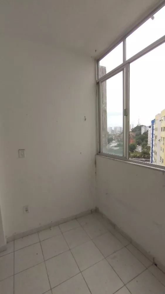 Apartamento à venda com 2 quartos, 80m² - Foto 3