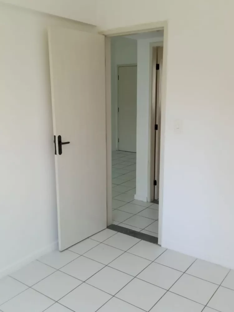 Apartamento à venda com 2 quartos, 55m² - Foto 4