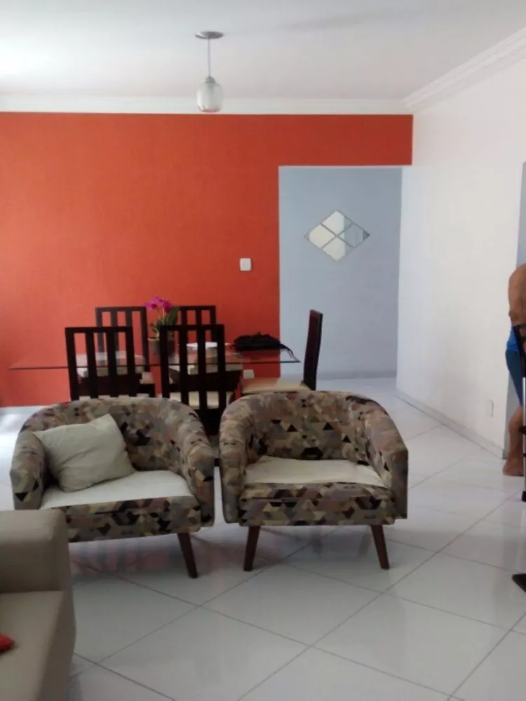 Apartamento à venda com 3 quartos, 85m² - Foto 2