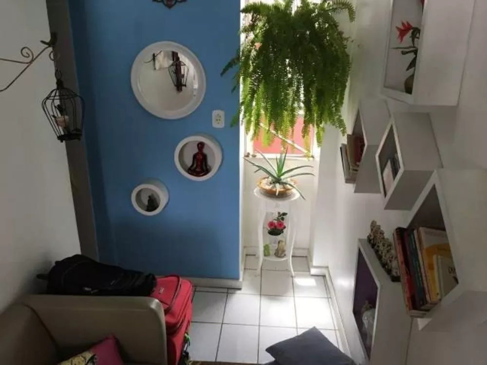 Apartamento à venda com 2 quartos, 65m² - Foto 4