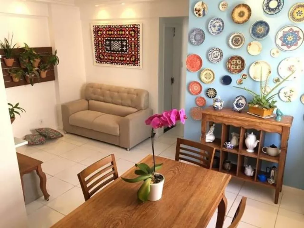 Apartamento à venda com 2 quartos, 65m² - Foto 1