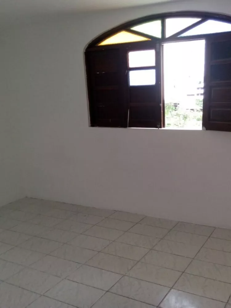 Apartamento à venda com 2 quartos, 60m² - Foto 2