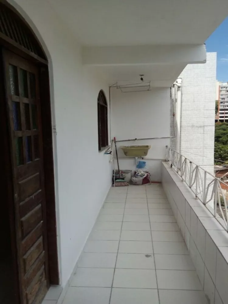 Apartamento à venda com 2 quartos, 60m² - Foto 4