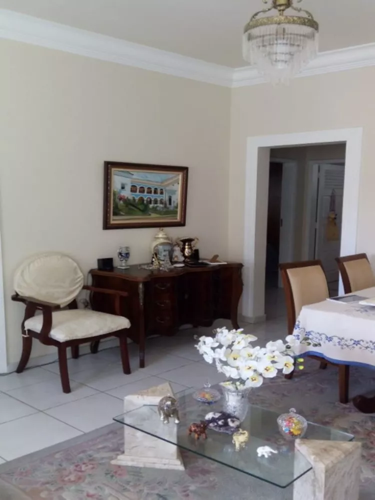 Apartamento à venda com 3 quartos, 100m² - Foto 1