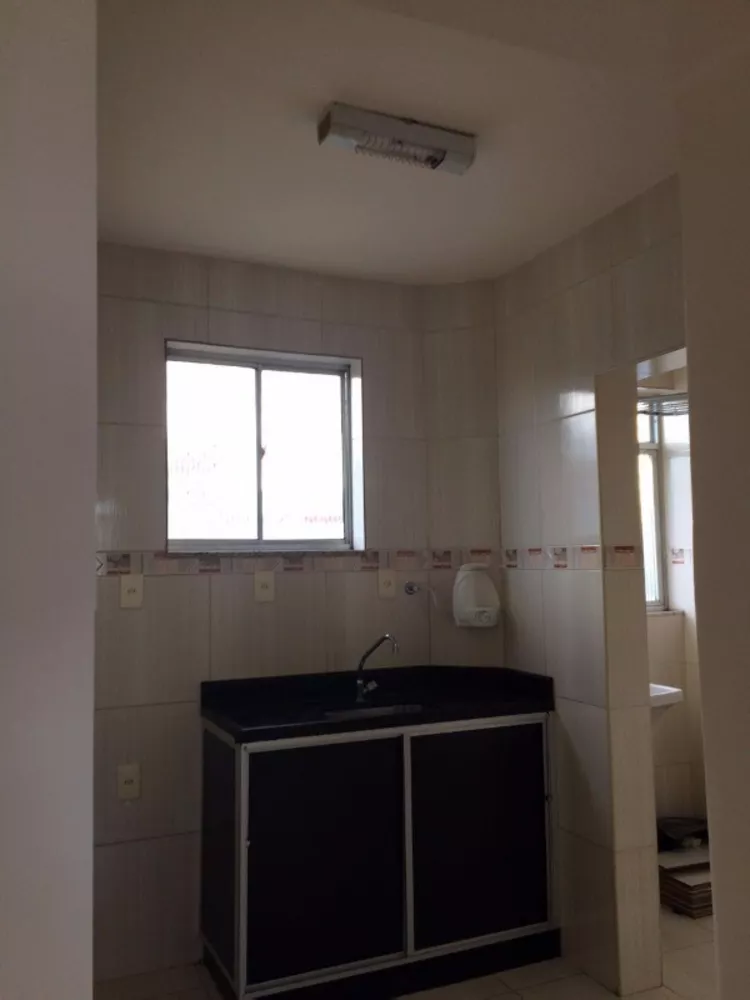 Apartamento à venda com 2 quartos, 55m² - Foto 11