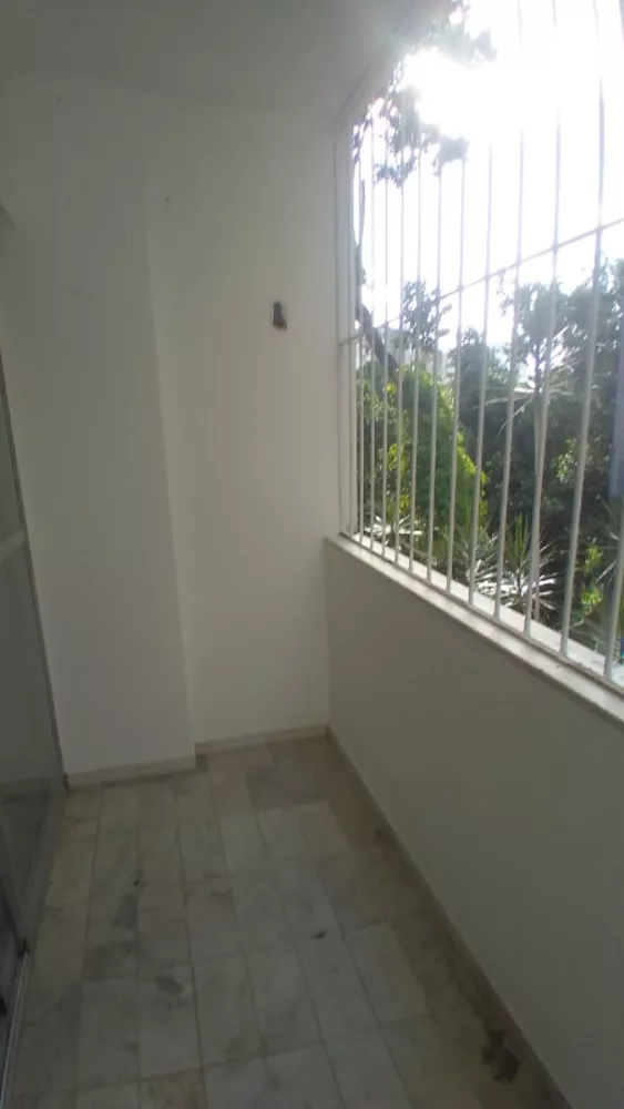 Apartamento à venda com 3 quartos, 114m² - Foto 4