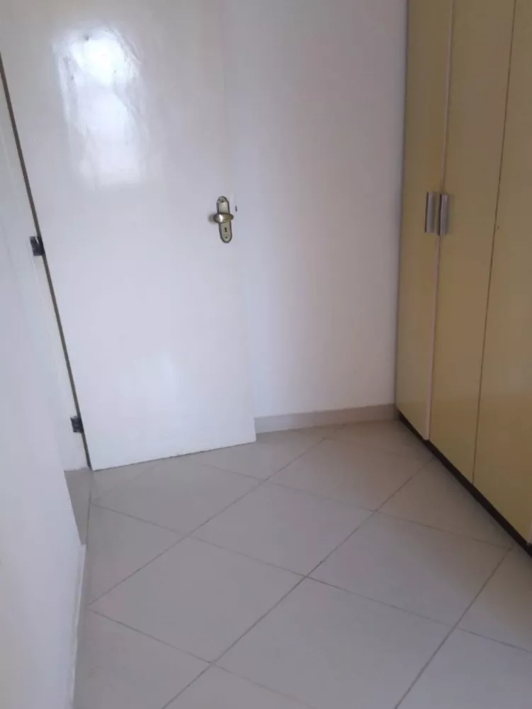 Apartamento à venda com 2 quartos, 60m² - Foto 6