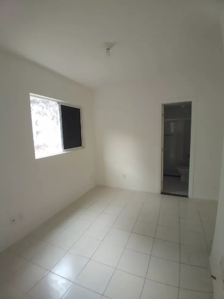 Apartamento à venda com 2 quartos, 67m² - Foto 6