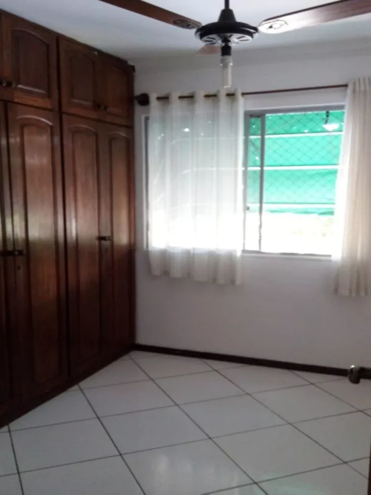 Apartamento à venda com 2 quartos, 67m² - Foto 4