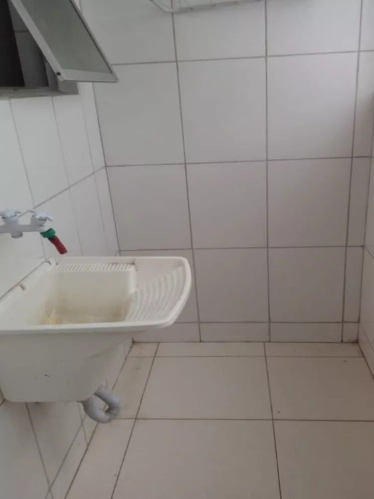 Apartamento à venda com 2 quartos, 60m² - Foto 8