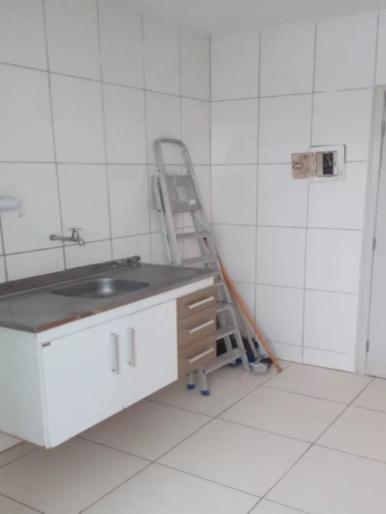 Apartamento à venda com 2 quartos, 60m² - Foto 7