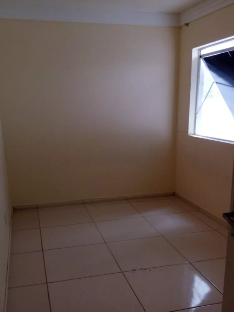 Apartamento à venda com 2 quartos, 60m² - Foto 4