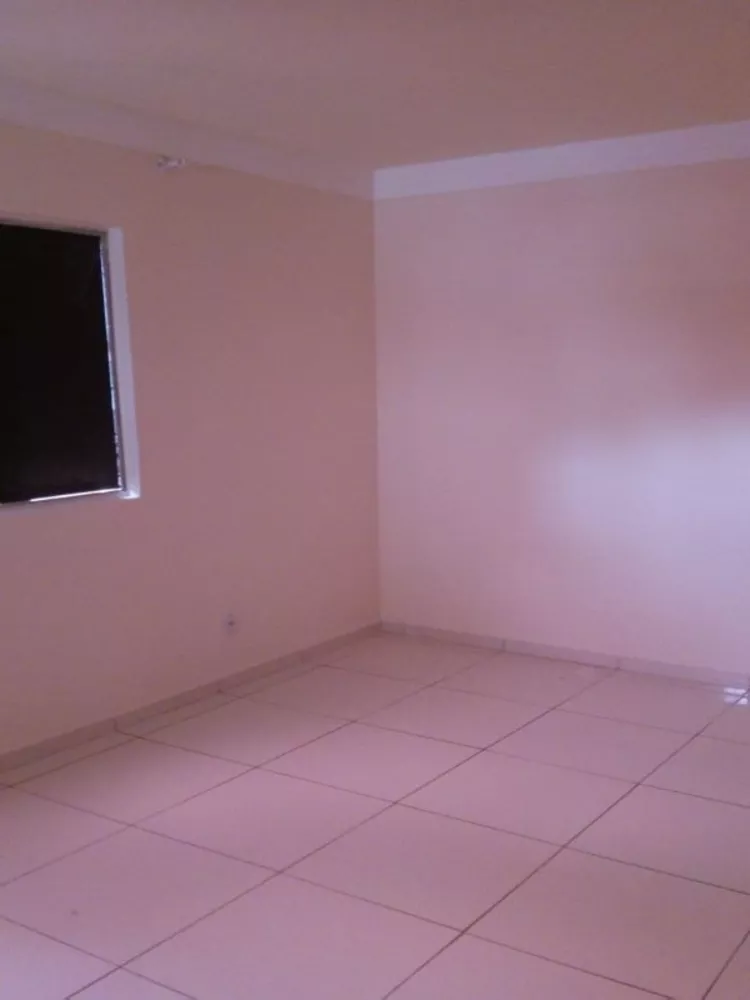 Apartamento à venda com 2 quartos, 60m² - Foto 3