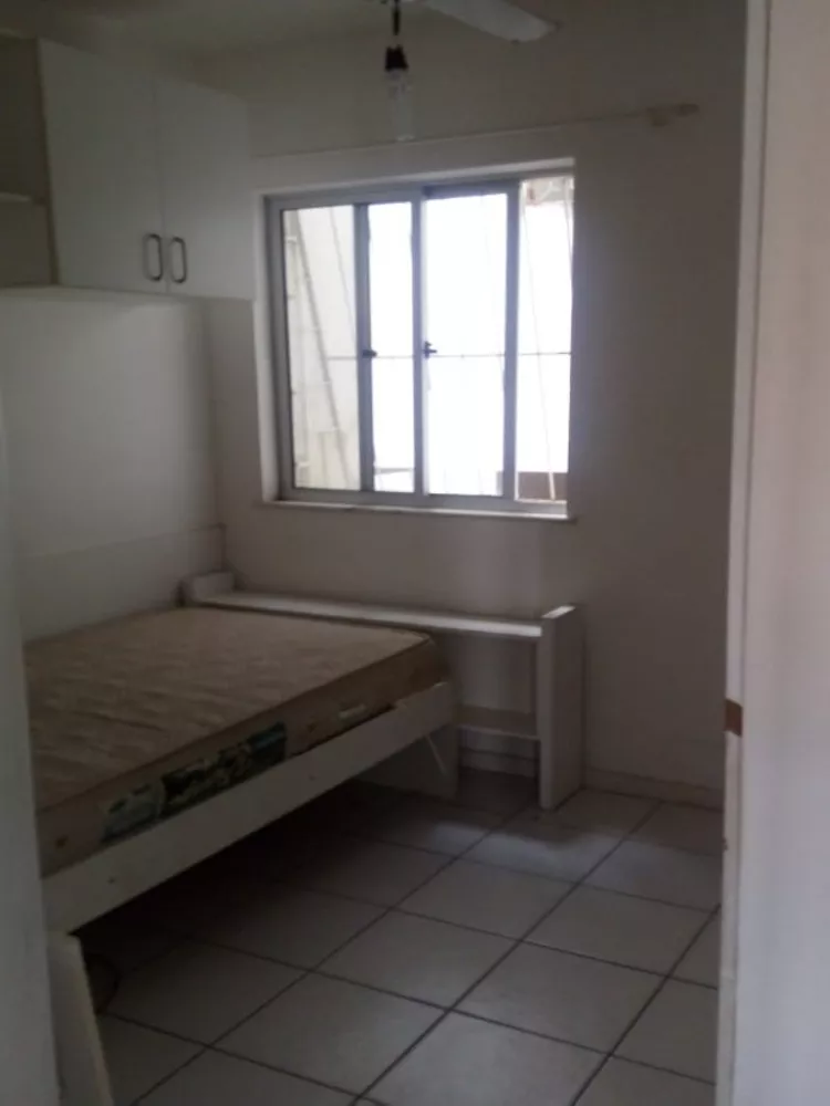 Apartamento à venda com 2 quartos, 45m² - Foto 3