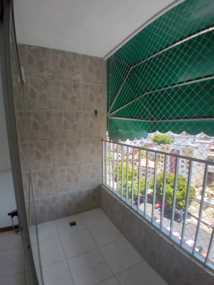 Apartamento à venda com 3 quartos, 80m² - Foto 1