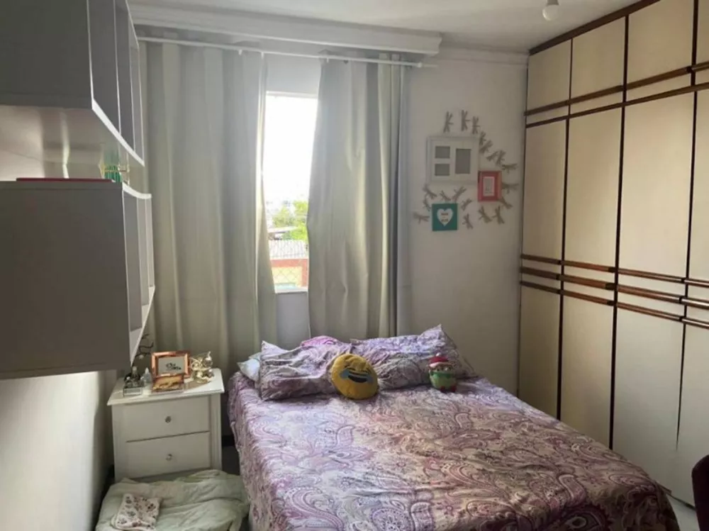 Apartamento à venda com 3 quartos, 80m² - Foto 3