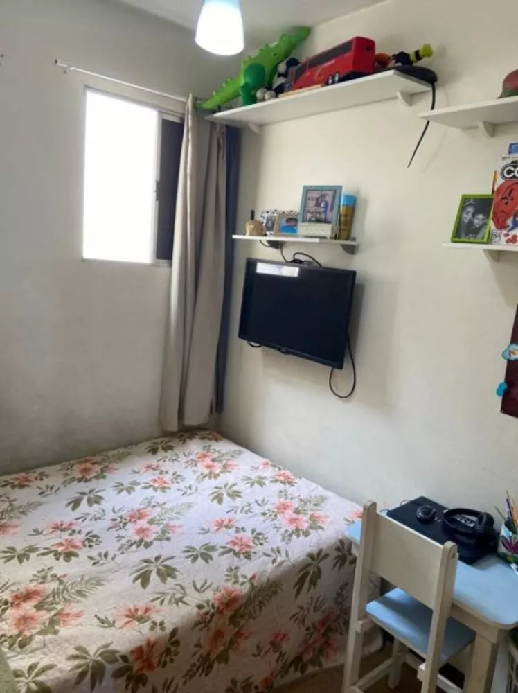 Apartamento à venda com 3 quartos, 80m² - Foto 4