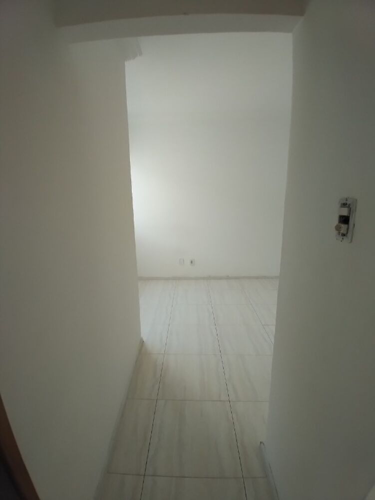 Apartamento à venda com 2 quartos, 60m² - Foto 4
