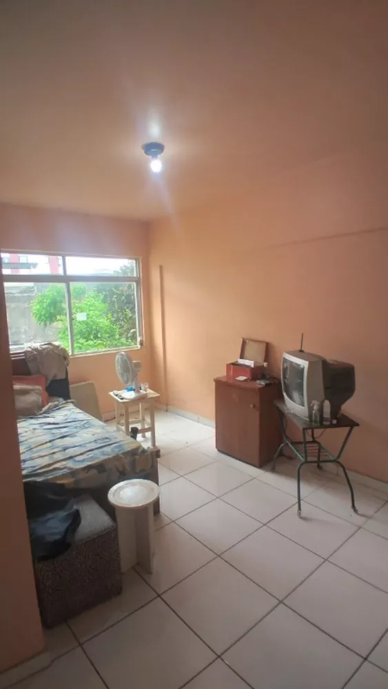 Apartamento à venda com 2 quartos, 80m² - Foto 3