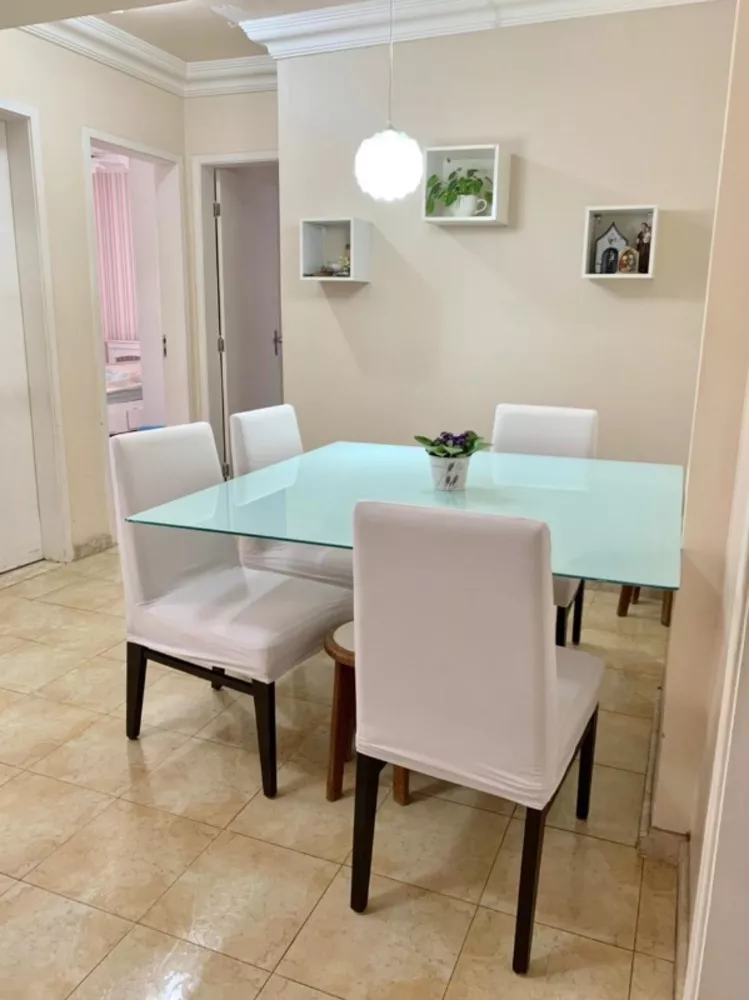 Apartamento à venda com 2 quartos, 67m² - Foto 3