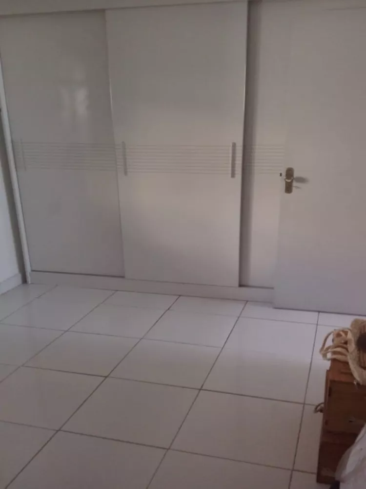 Apartamento à venda com 3 quartos, 83m² - Foto 7