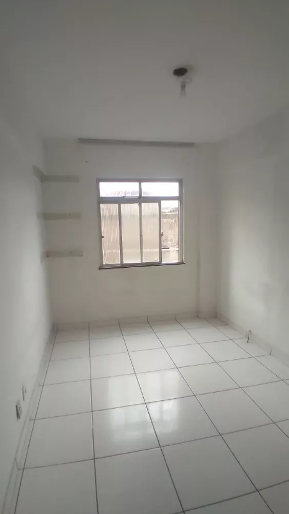 Apartamento à venda com 2 quartos, 80m² - Foto 4