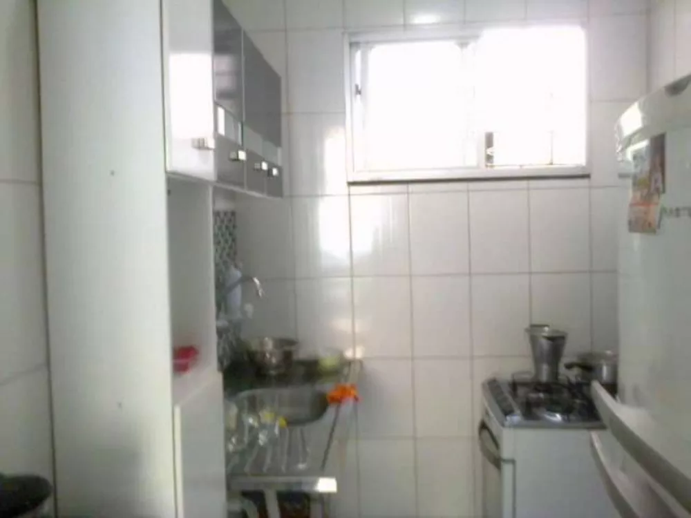 Apartamento à venda com 1 quarto, 40m² - Foto 3