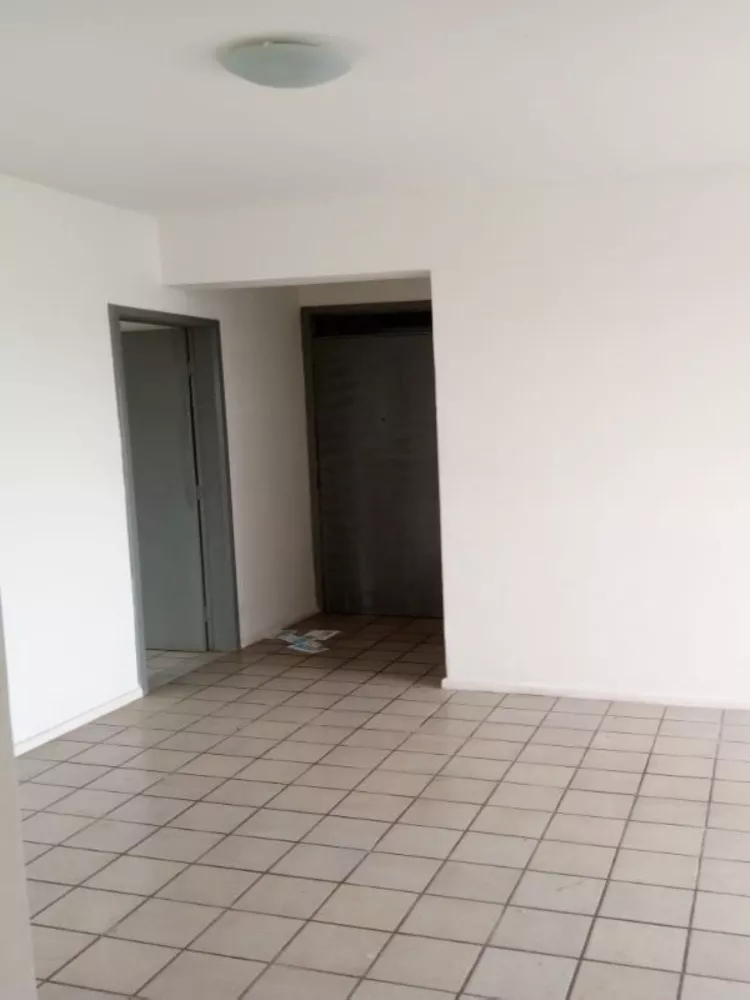 Apartamento à venda com 3 quartos, 70m² - Foto 6