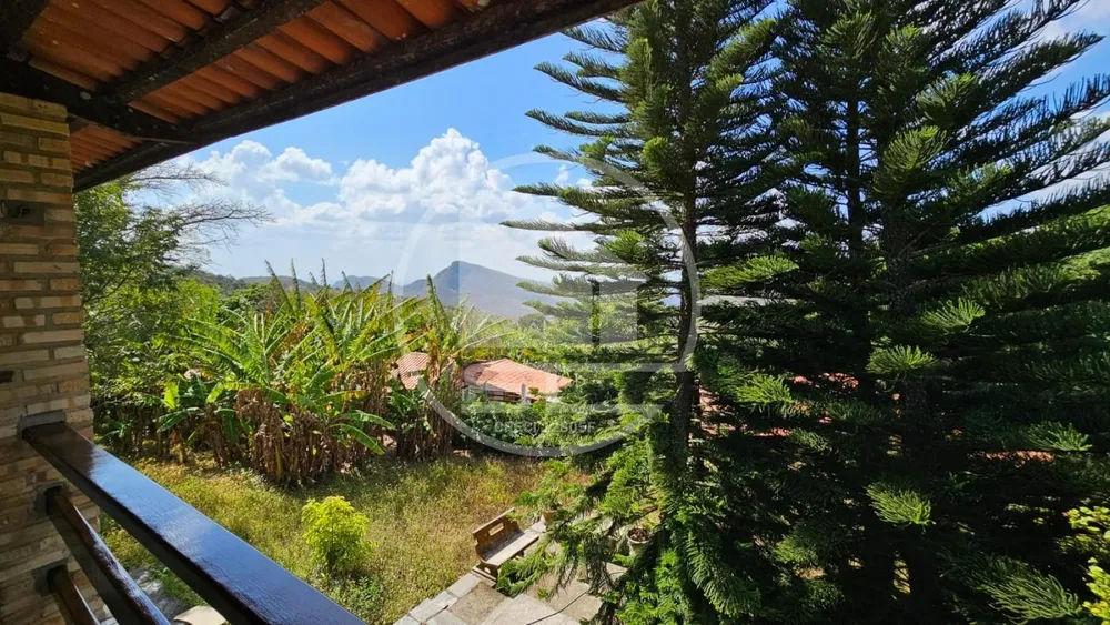 Casa, 4 quartos, 1567 m² - Foto 1