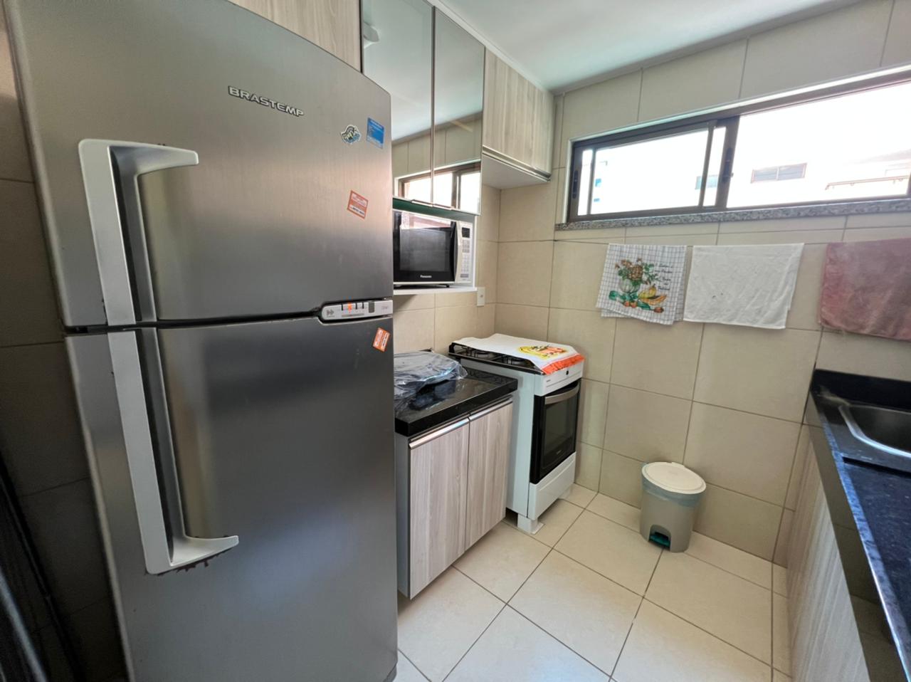 Apartamento à venda com 2 quartos, 68m² - Foto 5