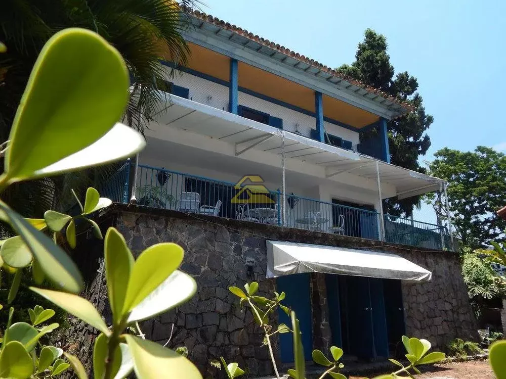 Casa, 7 quartos, 640 m² - Foto 1