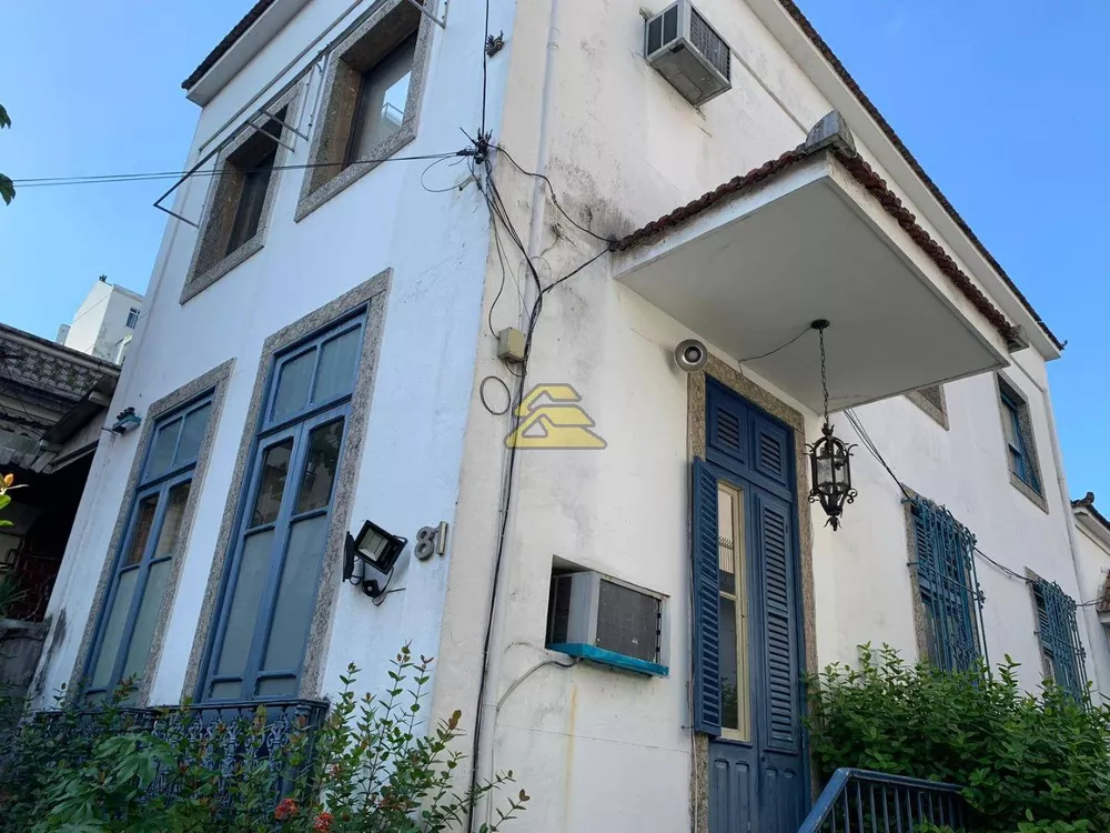 Casa, 5 quartos, 281 m² - Foto 1