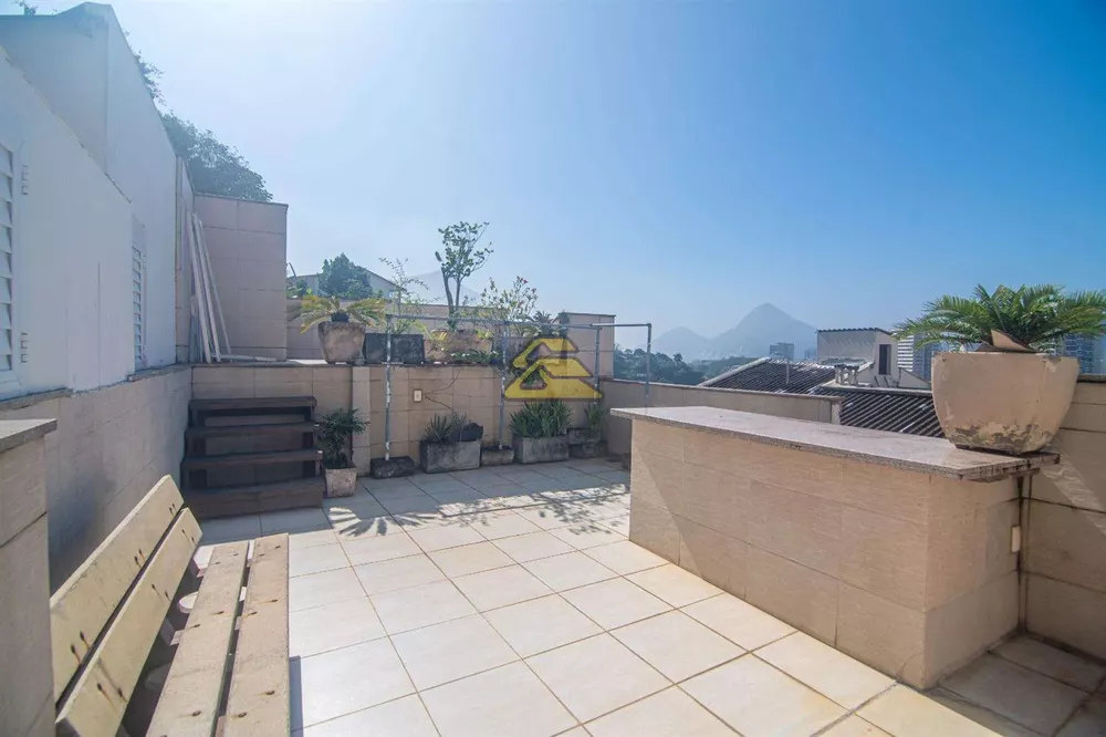 Cobertura, 3 quartos, 237 m² - Foto 19